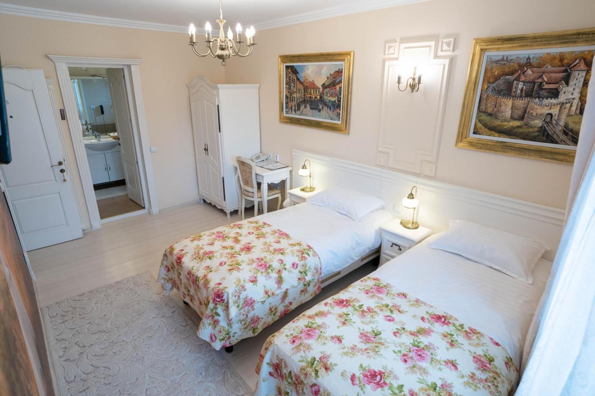 סוסאבה Villa Alice חדר תמונה